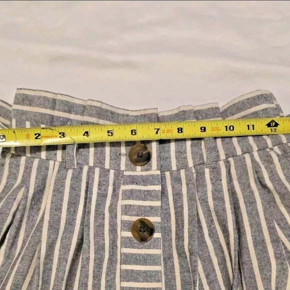 ASOS TOPSHOP Midi Skirt Women US 2 Striped Paperbag Button Pockets Chambray - Picture 6 of 7